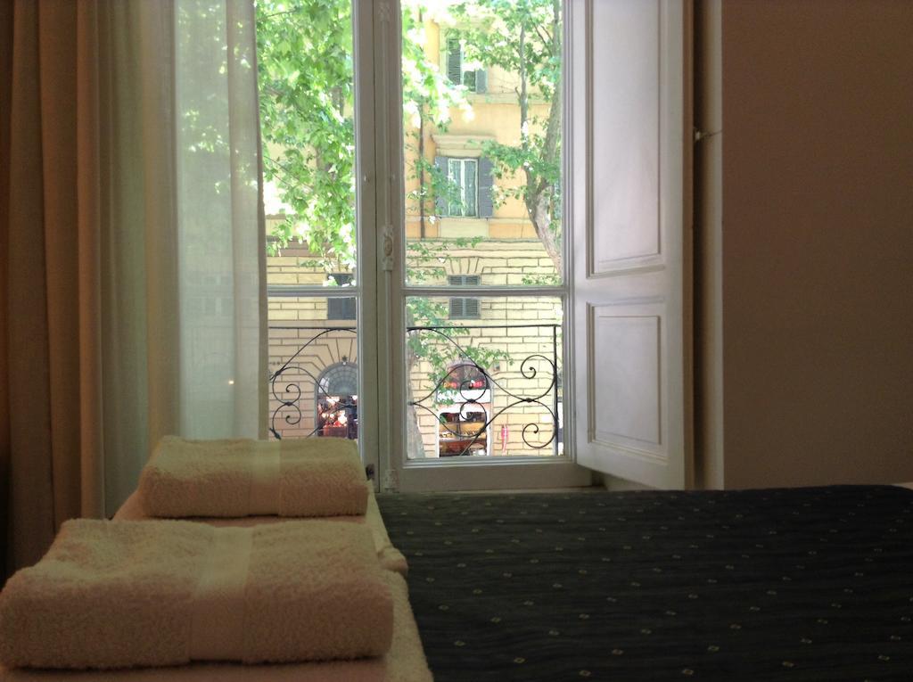 2 Be Home Colosseo Roma Habitación foto